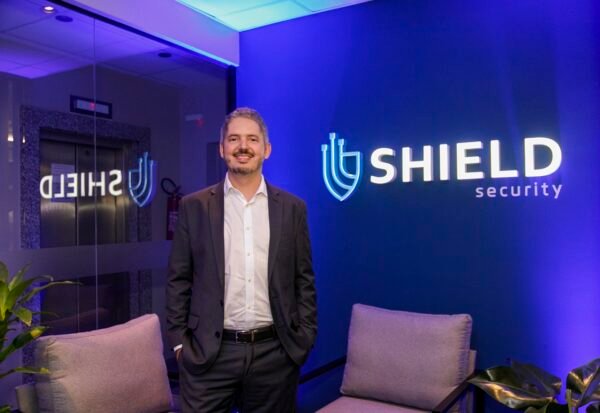 Shield Security - Vitor Villani